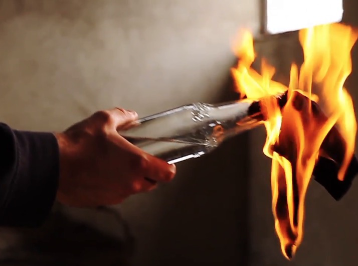 Morador de rua tem corpo queimado ao ser atacado com coquetel molotov