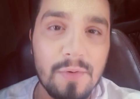 Luan Santana chega de jatinho para casamento de ex-crush Camila Queiroz