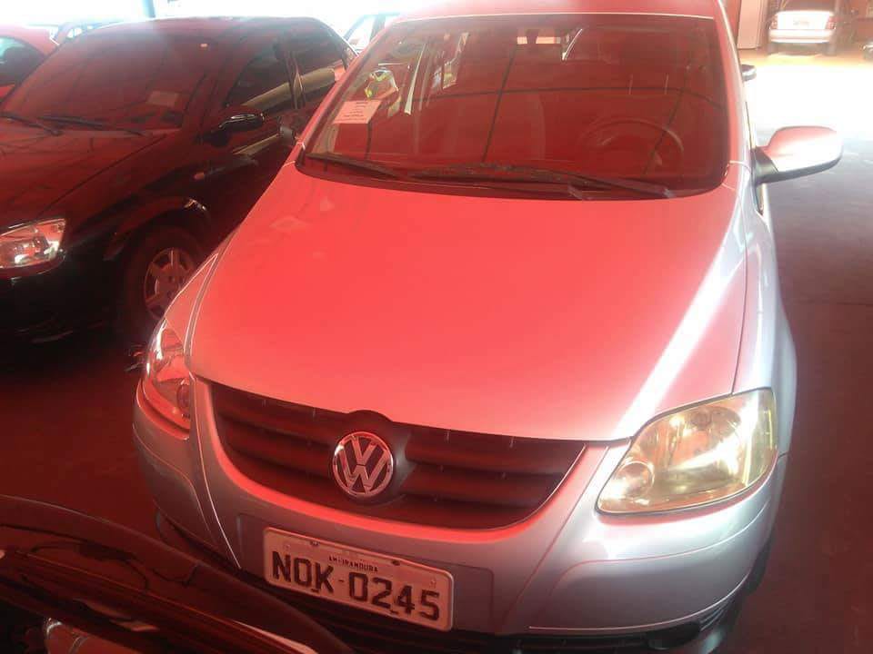 Motorista de aplicativo tem carro roubado em avenida de Manaus 