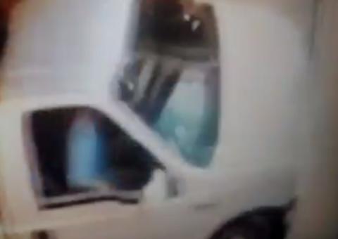 Mulher é atropelada por cliente após se recusar a vender bebida; Veja