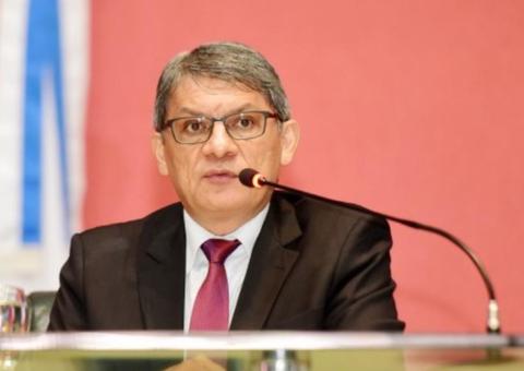 Deodato passa comando da Susam para Orestes Filho e se integra a campanha de Amazonino