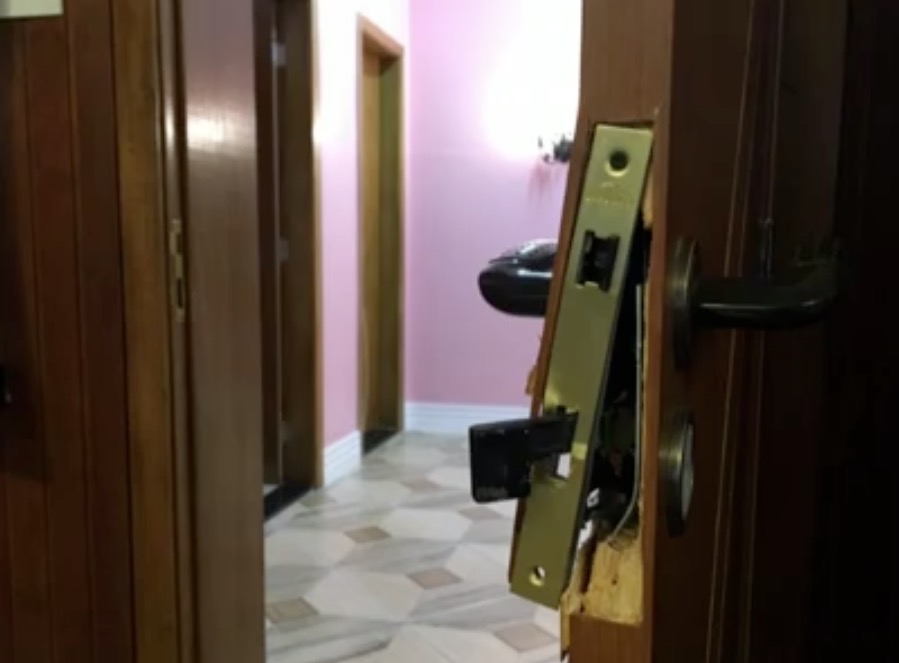 Grupo invade transportadora e rouba carga de medicamentos avaliada em mais de R$ 1 milhão