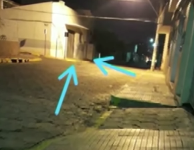 Suposto fantasma é flagrado em rua 'lendária' e assusta moradores