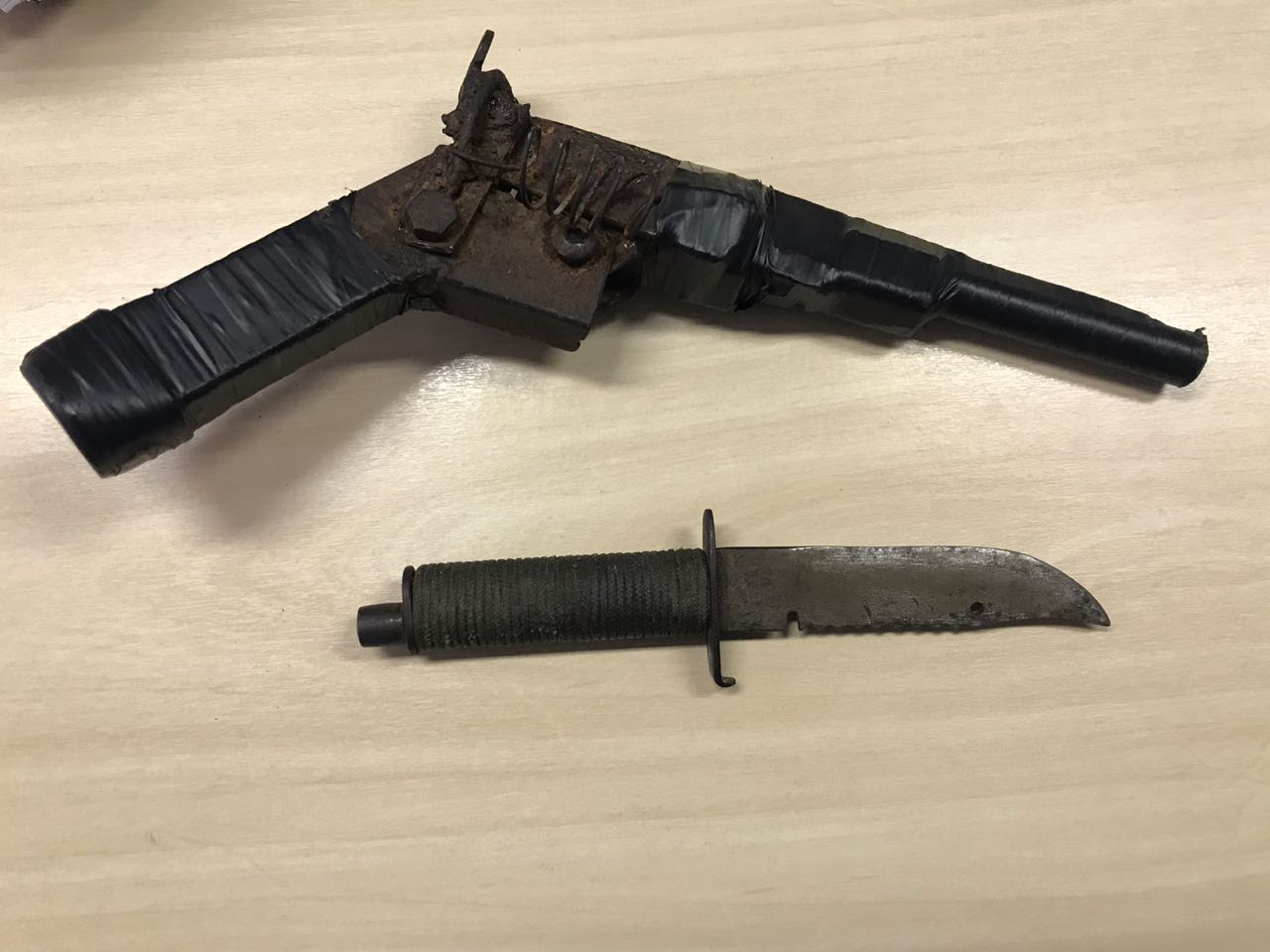 Em Manaus, foragido assalta micro-ônibus e acaba espancado por passageiros