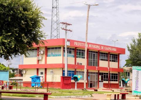 Justiça atende MP e mantém prefeito e vice-prefeito de Caapiranga afastados dos cargos