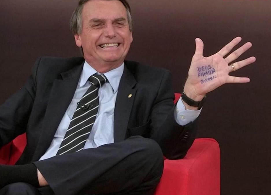 'Não vou ser Jairzinho paz e amor', afirma Bolsonaro em Porto Alegre