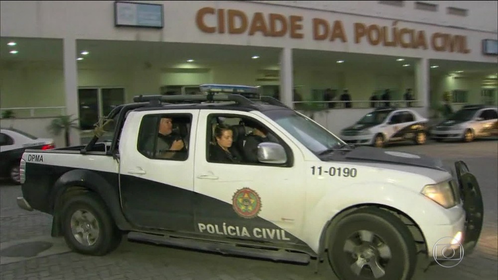 Oito homens são presos em flagrante em operação contra pedofilia