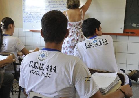 Maioria no ensino médio não aprende o básico de português e matemática