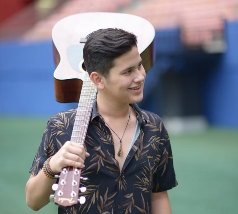 Lorenzo Fortes é atração do Passo a Paço neste domingo