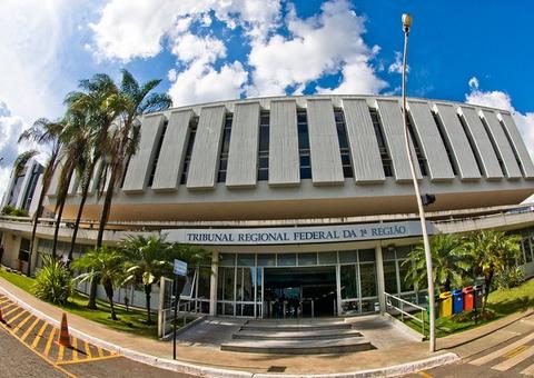 Juíza revoga recolhimento noturno na prisão domiciliar de Melo e ex-secretários