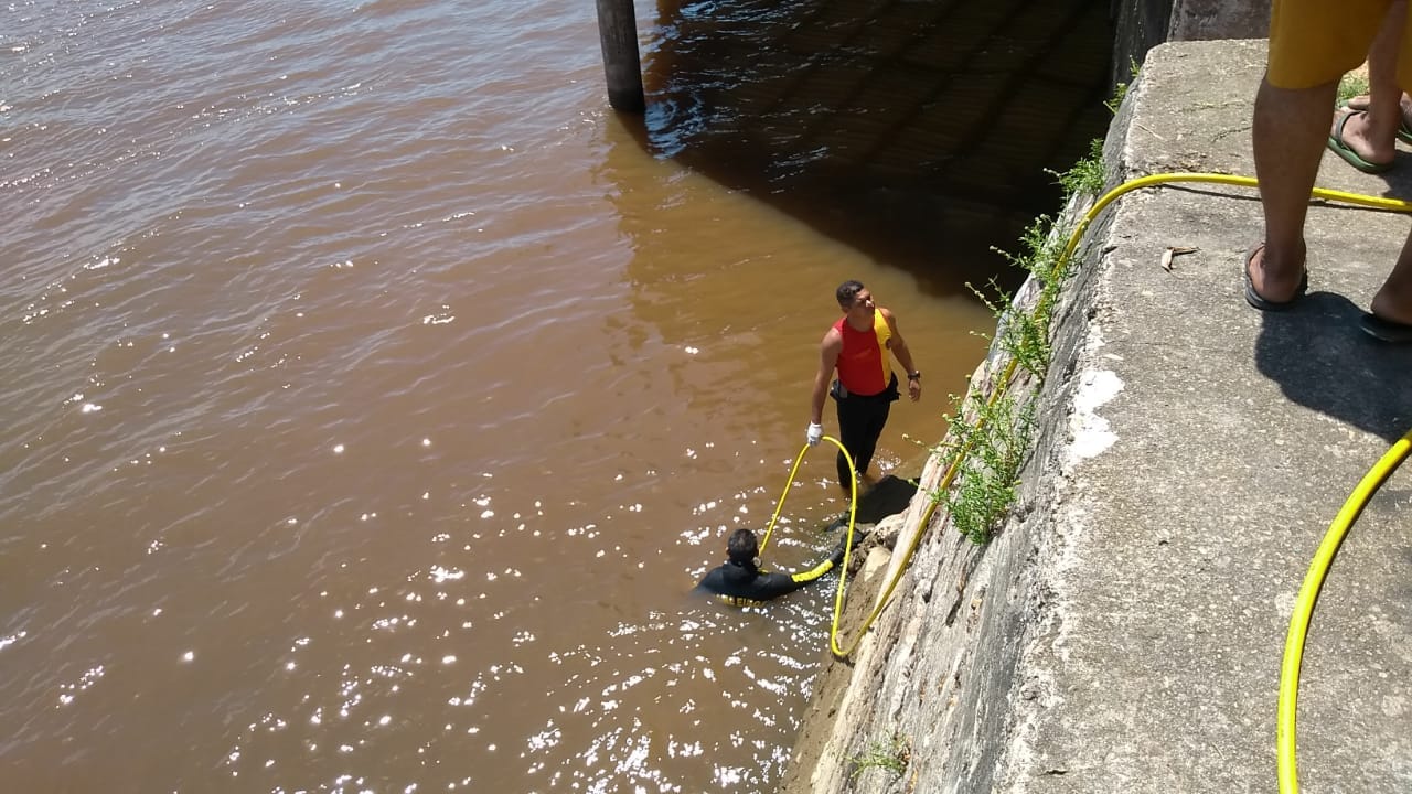 Corpo de mulher que desapareceu após lavar roupas no rio é resgatado no Amazonas
