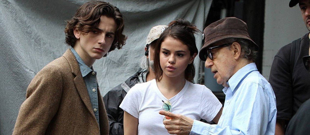 Filme inédito de Woody Allen é suspenso por acusação de abuso sexual à filha 