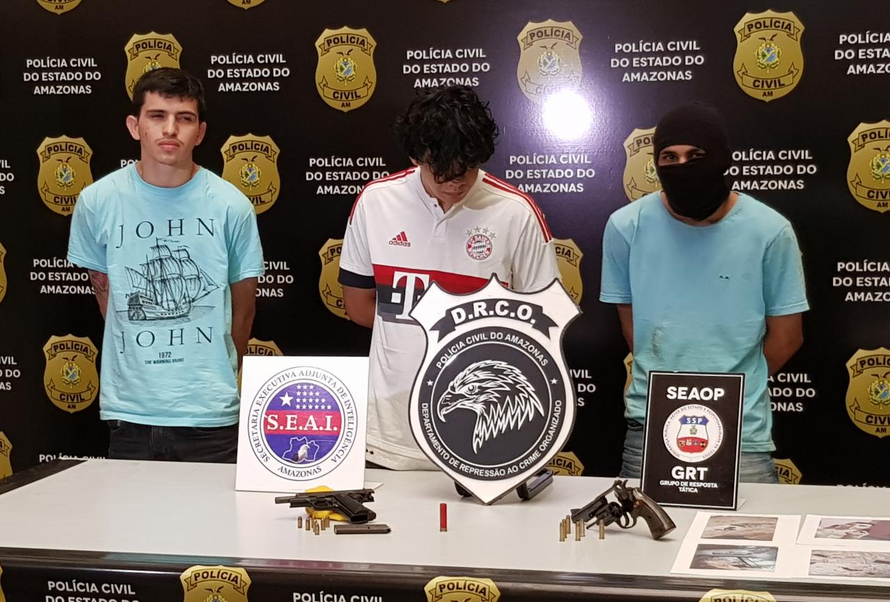 Polícia intercepta barco com pistoleiros do CV que viriam executar desafetos em Manaus