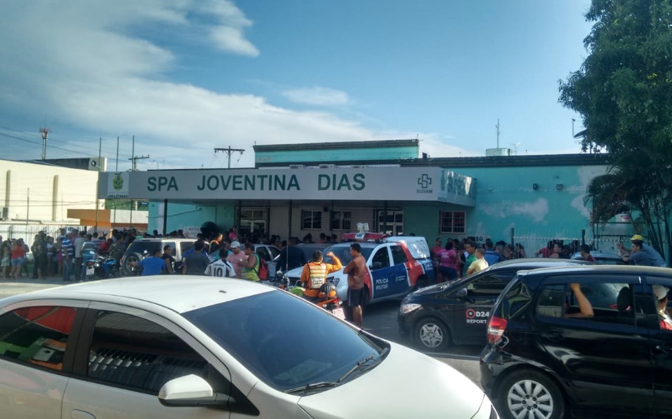 Seis são baleados e três morrem em campo de futebol em Manaus