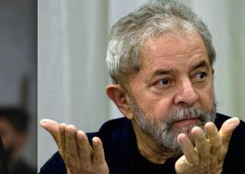 Barroso vota contra registro da candidatura de Lula