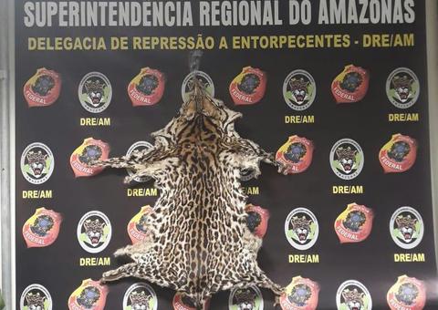 Subtenente da PM é preso após ser flagrado com pele de animal em aeroporto de Manaus