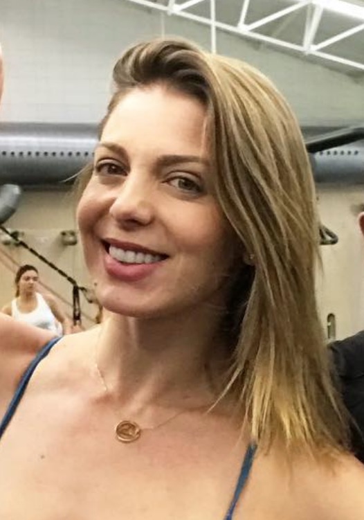 Sheila Mello se muda para apartamento de luxo após separação