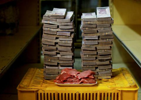 Plano econômico não surte efeito e escassez se agrava na Venezuela