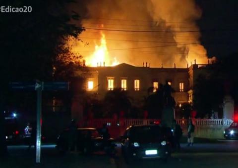 Famosos lamentam incêndio no Museu Nacional