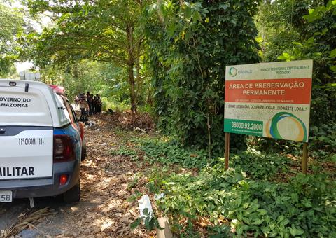 Corpo em decomposição e com mãos amarradas é encontrado em matagal de Manaus 