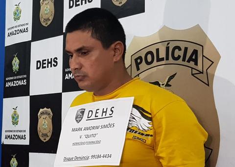 Homem suspeito de matar mulher a facadas na frente dos filhos é preso em Manaus 