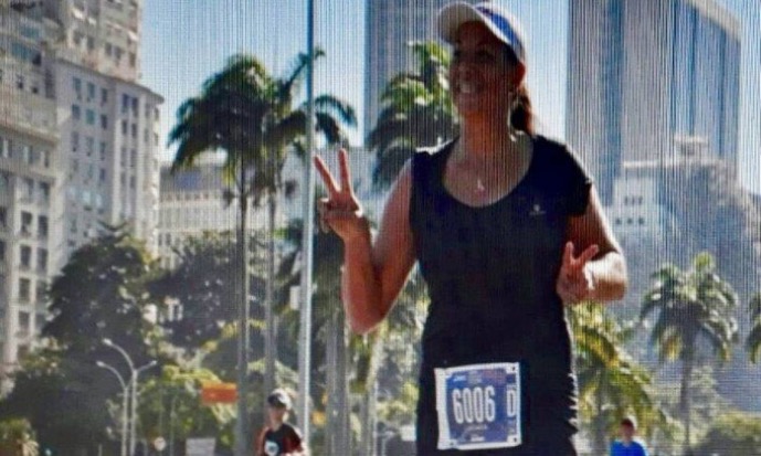 Soldado que corria maratonas enquanto estava de licença da PM é expulsa da corporação 