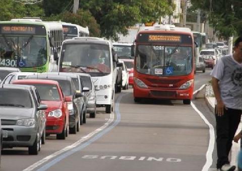 Ônibus terão itinerários alterados durante desfiles da Semana da Pátria 