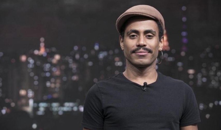 Ator Ícaro Silva recebe alta após ser ferido por estilhaço de bala 