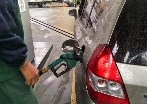 Saiba os postos que estão vendendo gasolina e diesel mais baratos em Manaus