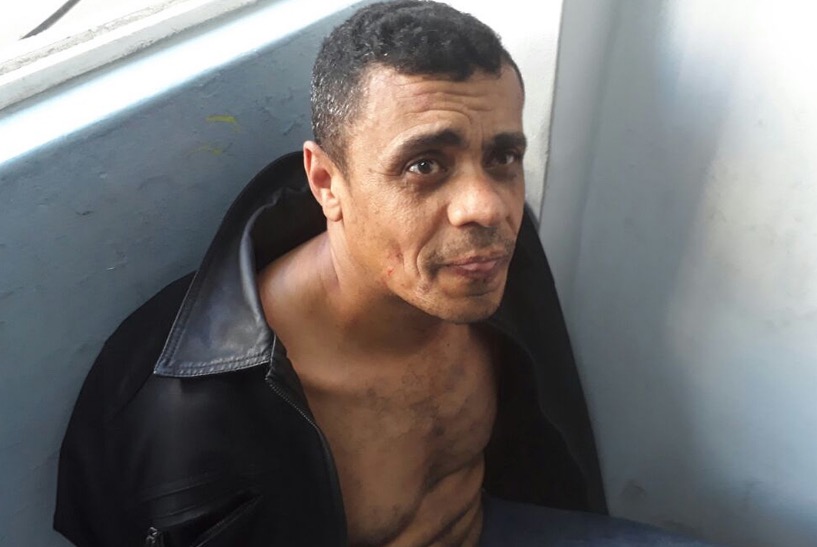 Autor de facada em Bolsonaro passava dias inteiros trancado em quarto escuro