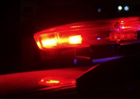 Homem supostamente embriagado bate carro e mulher e filho morrem no acidente