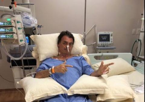 Bolsonaro poderá sair da maca pela primeira vez, diz hospital