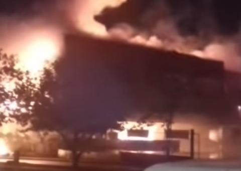 Big Amigão se pronuncia sobre incêndio que destruiu supermercado: 'Impacto doloroso' 