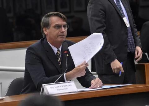 Primeira Turma do STF decide nesta terça-feira se torna Bolsonaro réu por racismo