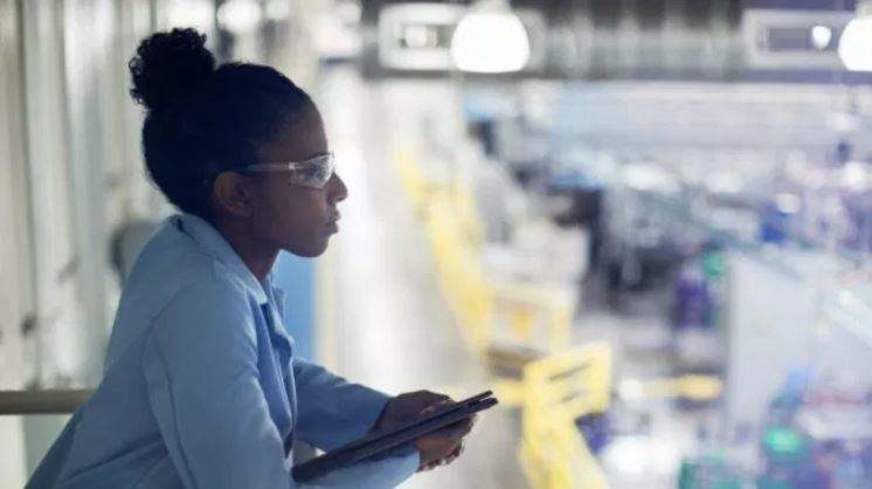 Programa abre inscrições para curso profissionalizante com bolsas de R$ 468