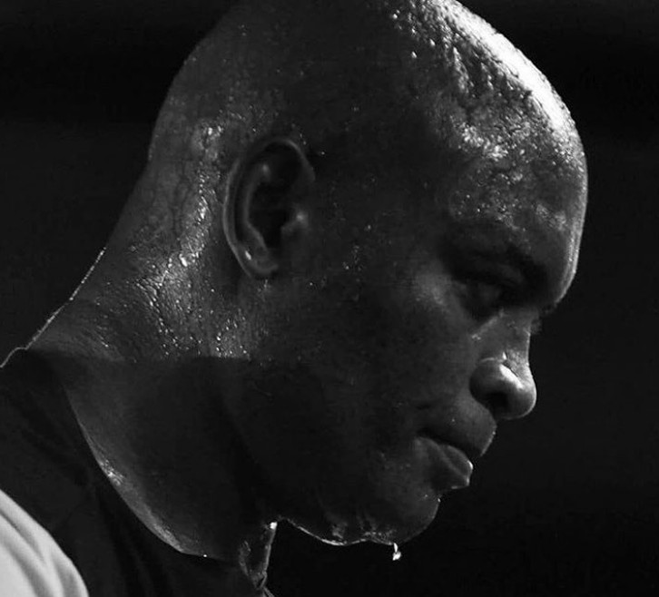 Anderson Silva coloca sua mansão de luxo à venda nos Estados Unidos