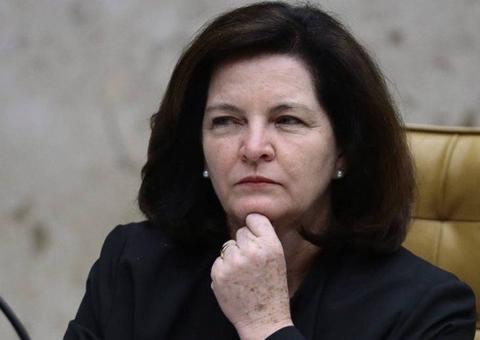 PGR se posiciona contra pedidos do PT para adiar prazo de troca de Lula