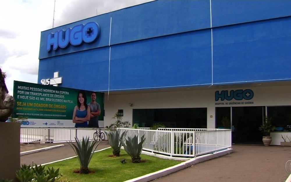 Jovem fica ferida após pular de carro para fugir de ex: 'ia me matar'