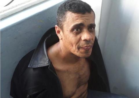 Vaquinhas para tirar agressor de Bolsonaro da prisão são barradas por site