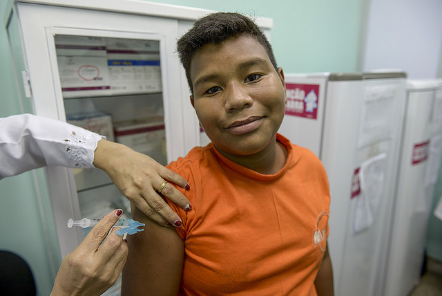 Vacina contra vírus HPV é ofertada em mais de 180 unidades de saúde em Manaus