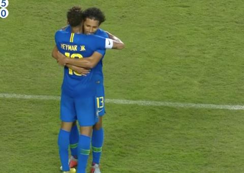 Com goleada, Brasil vence El Salvador em amistoso