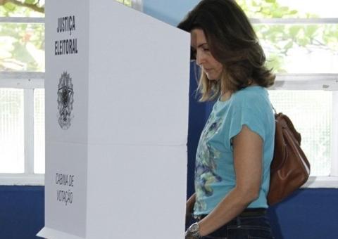Uma de cada duas mulheres não sabe em quem votar para presidente