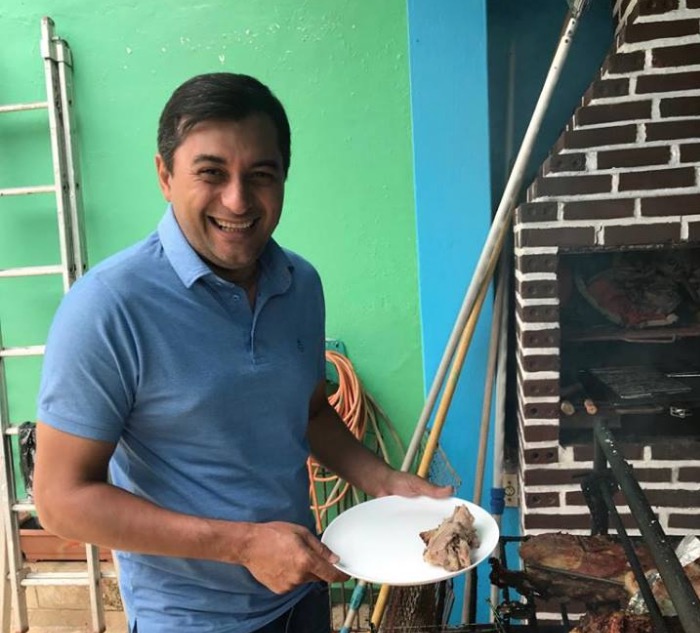 Wilson Lima faz BO curioso contra fã que se passava por sua esposa