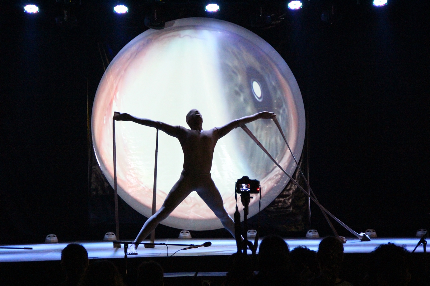 Sesc celebra 72 anos de história com espetáculos gratuitos em Manaus