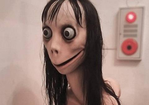 Menina de 13 anos corta o pulso após receber ameaça da 'Momo'