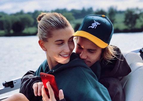 Casaram? Justin Bieber e Hailey Baldwin são vistos em cartório nos EUA