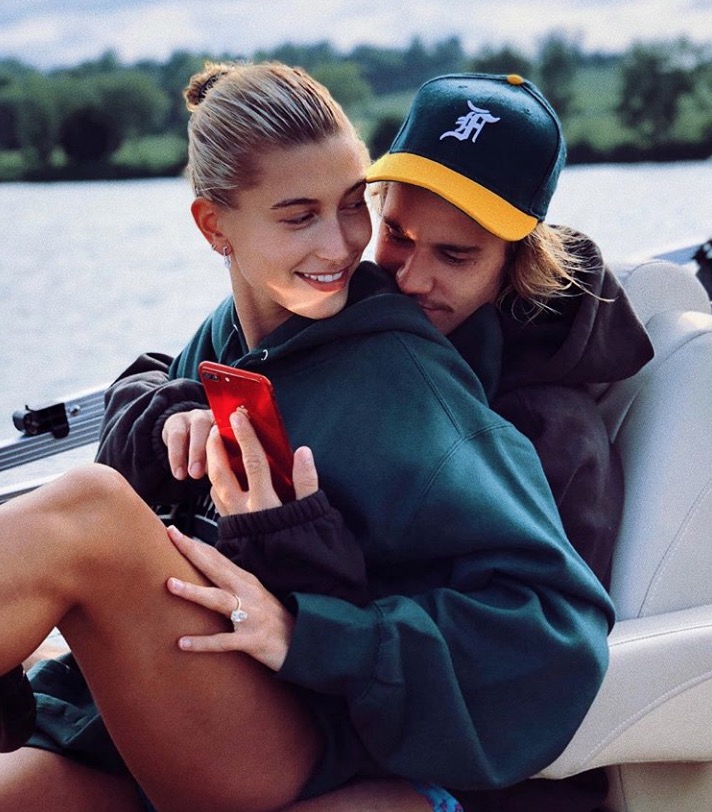 Casaram? Justin Bieber e Hailey Baldwin são vistos em cartório nos EUA