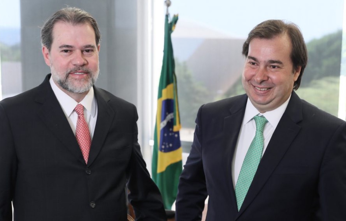 Toffoli discute com Maia recursos de campanha, aborto e cassação automática de mandato