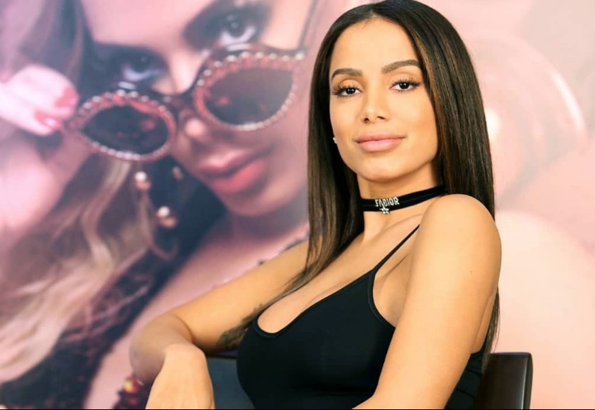 Após 4 anos, Anitta faz acordo milionário com ex-empresária e põe fim a processo