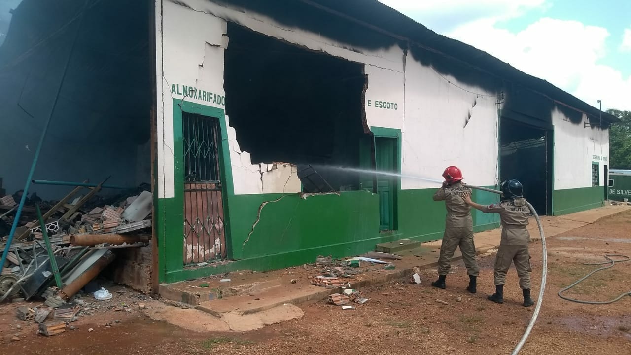 SSP envia perito para investigar causas de incêndio em galpão da prefeitura no Amazonas